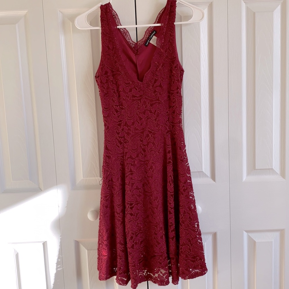 Red lace sleeveless dress